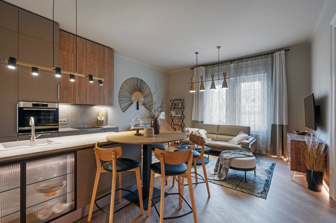 2-Bedroom Parliament View Apartment